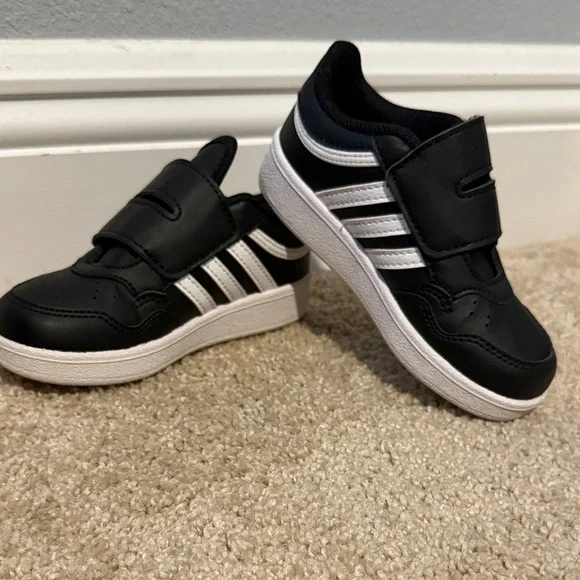 adidas Kids Black and White Sneakers - Picture 1 of 6